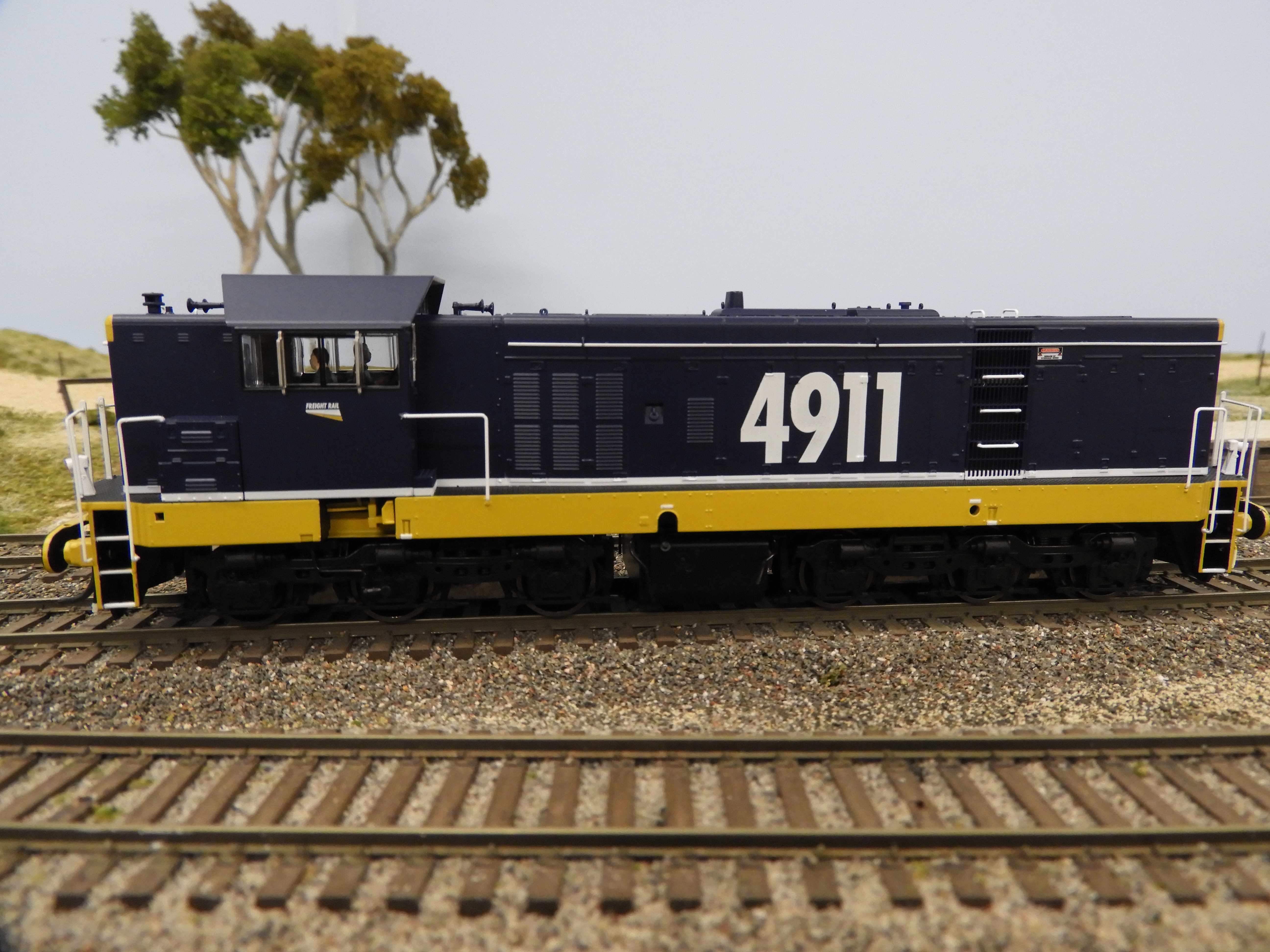 4911 - Freight Rail 